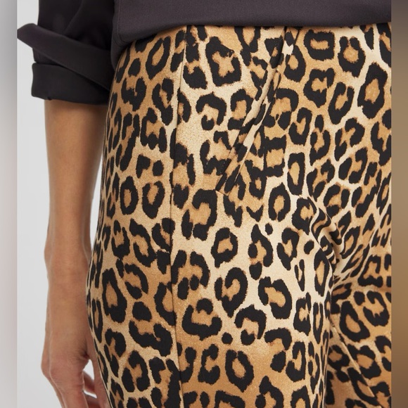 Chico’s leopard legging pants - Picture 3 of 8